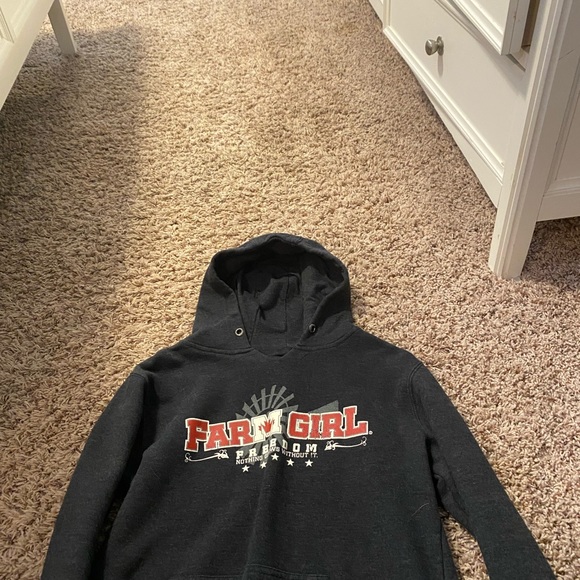 Hoodies and wind breakers ! - Picture 12 of 12